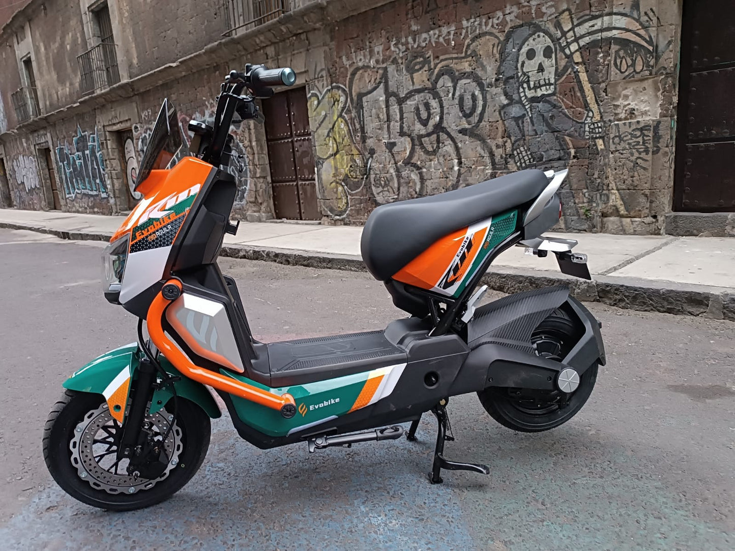Aguila Pro
